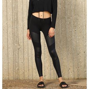 Alo moto leggings